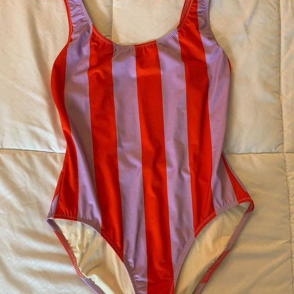 Sold & Striped - The Anne-Marie